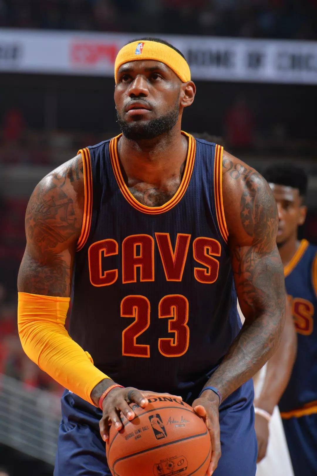 在无位置且 在无位置且